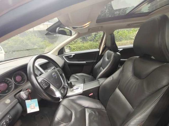 VOLVO XC60 PLUS 2.0T 2011