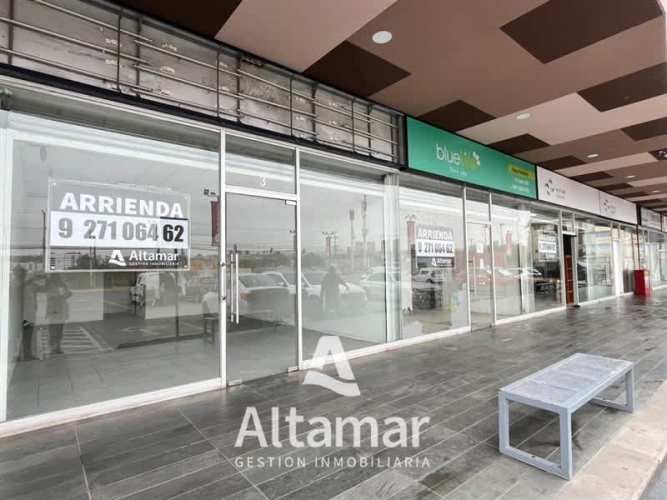 LOCAL COMERCIAL Supermercado Unimarc