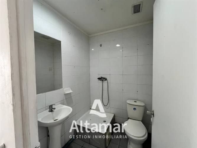 LOCAL COMERCIAL Supermercado Unimarc