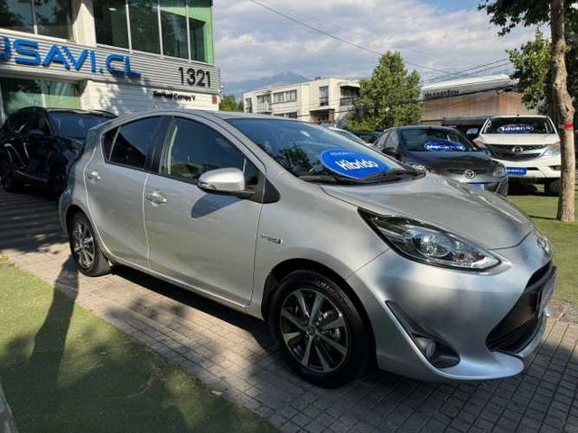 TOYOTA PRIUS C 1.5 AUTO HYBRID 2021