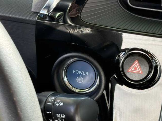 TOYOTA PRIUS C 1.5 AUTO HYBRID 2021