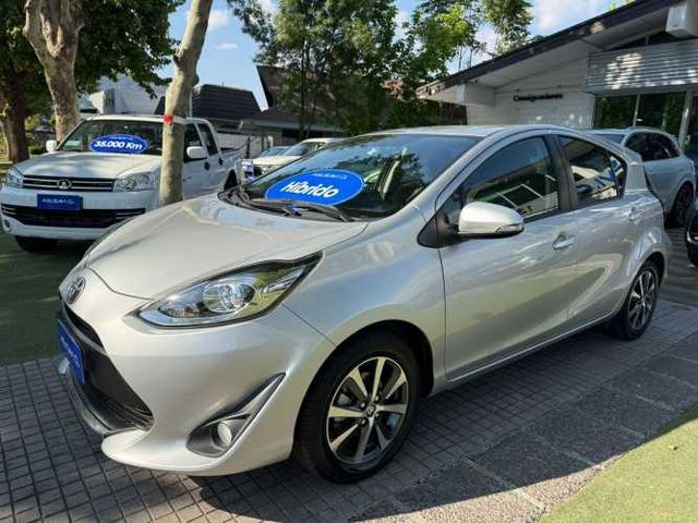 TOYOTA PRIUS C 1.5 AUTO HYBRID 2021