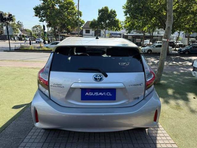 TOYOTA PRIUS C 1.5 AUTO HYBRID 2021