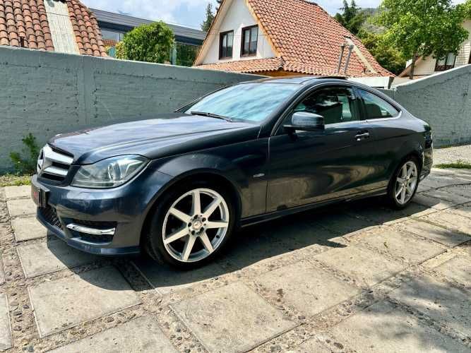 MERCEDES-BENZ C250 COUPé BLUEEFFCIENCY  2012