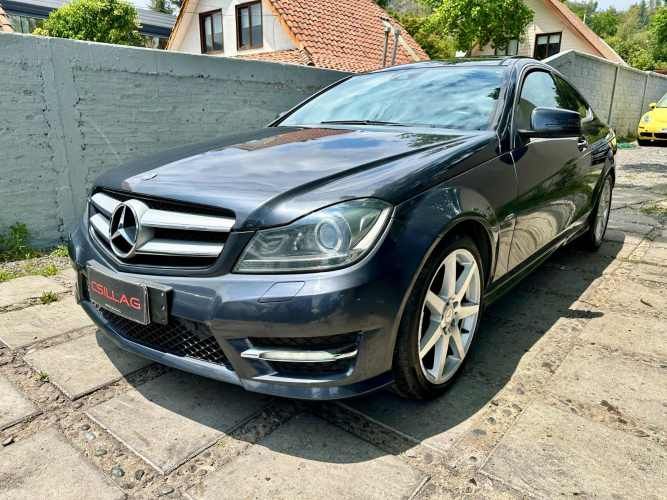 MERCEDES-BENZ C250 COUPé BLUEEFFCIENCY  2012