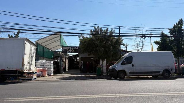 SE VENDE AMPLIA PROPIEDAD COMERCIAL EN SAN JOAQUIN