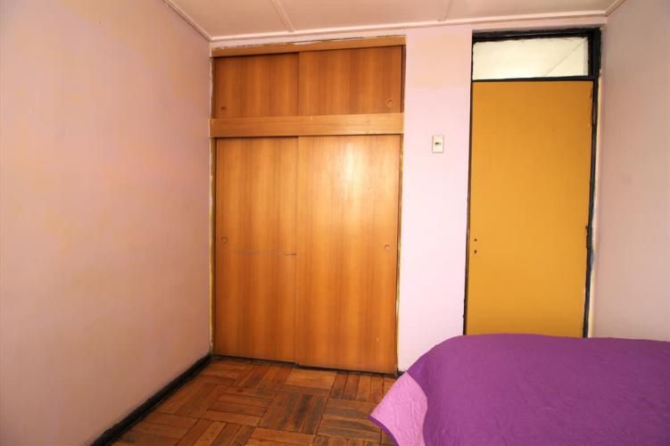 CASA Frente al terminal buses Ahumada