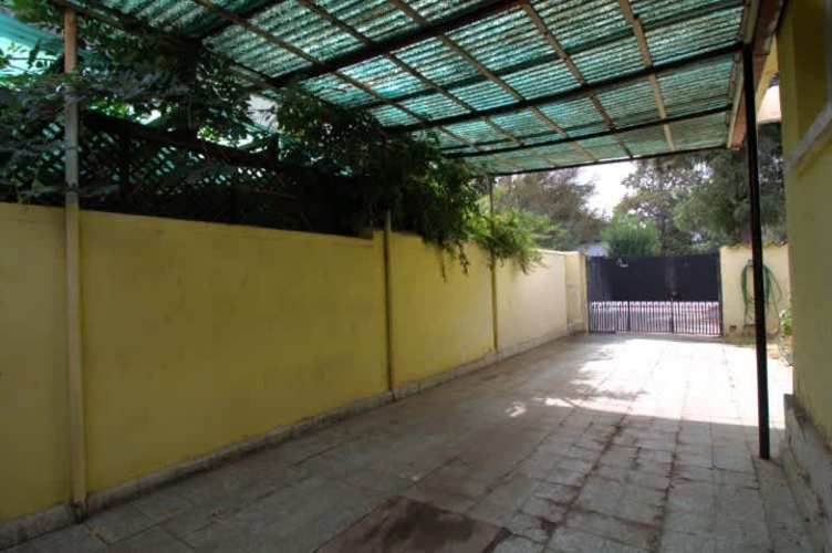 CASA Frente al terminal buses Ahumada