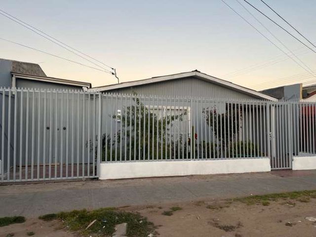 EL LUGAR SOÑADO PARA TU FAMILIA COMODA CASA EN ARRIENDO