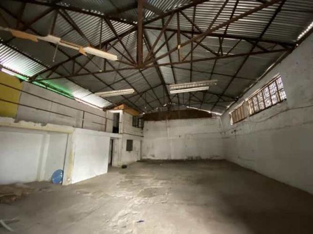 Industrial VALDIVIESO CON LOS CIPRESES