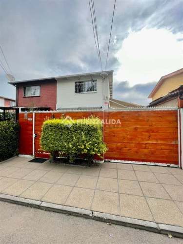 CASA Circunvalacion / Eyzaguirre