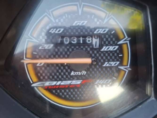 Moto CB 125F Twister