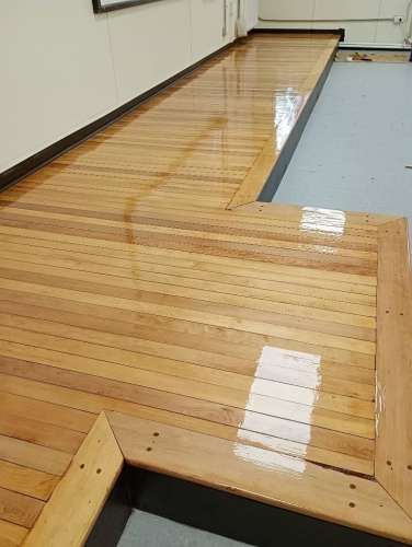 Pulido y vitrificado pisos de madera