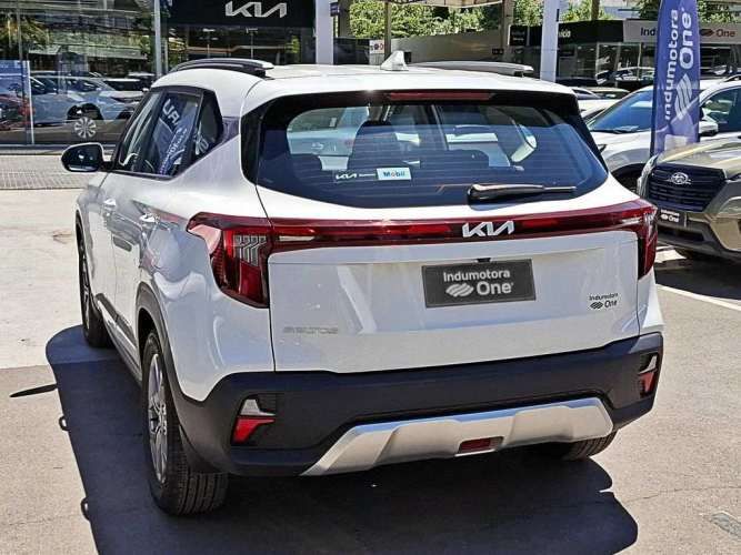 KIA SELTOS 2025