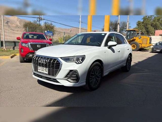 AUDI Q3 2023