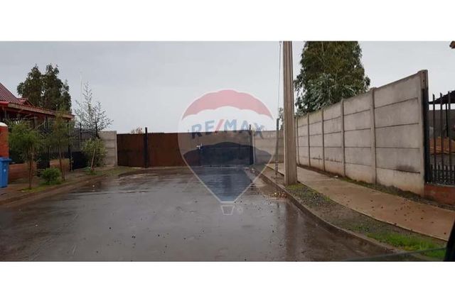 Gran terreno para bodega - san clemente!