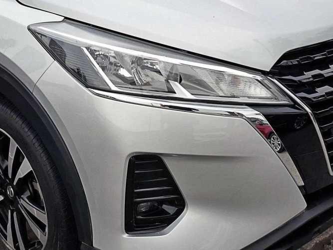 NISSAN KICKS 2022