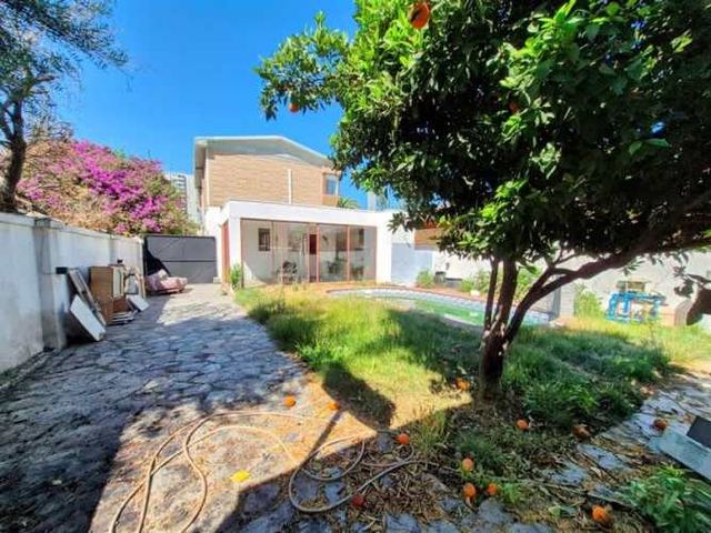 CASA Teresa Vial con San Ignacio de Loyola