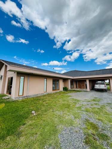 SE VENDE CASA CAMINO A CATO