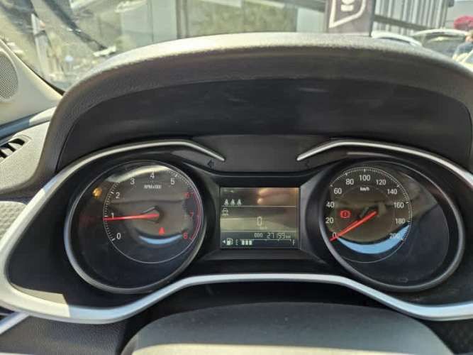 Chevrolet Onix 1.0 Sedan Lt Mt 2024