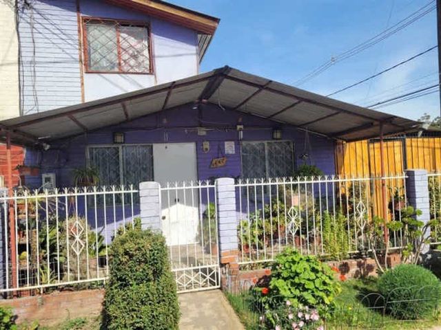 CASA AVENIDA GABRIELA CON RODAS