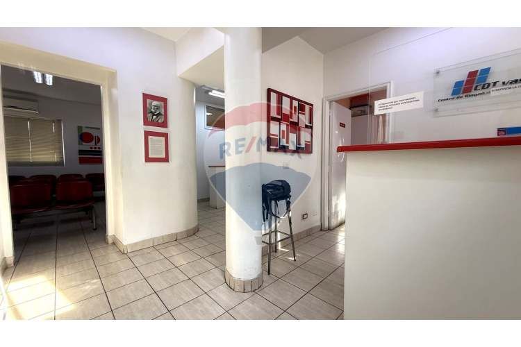 Oficina - teatro municipal - 5privados 3baños