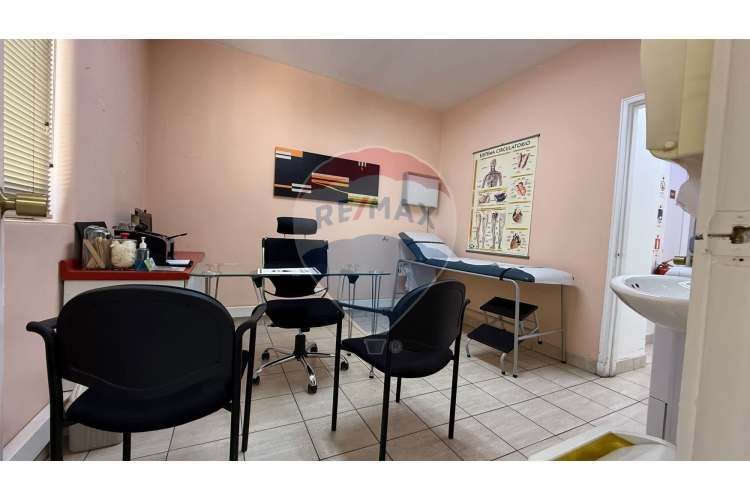 Oficina - teatro municipal - 5privados 3baños