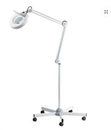 Lampara Lupa Con Luz Led Pedestal Rueda Cosmetologia