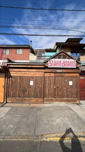 Avenida Edmundo Perez Zujovic