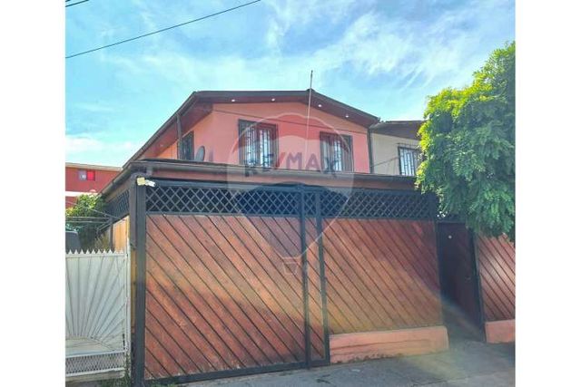 Casa en san bernardo: renovada y lista para ti