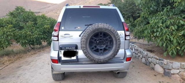 Vendo Toyota Land Cruiser Prado 2007