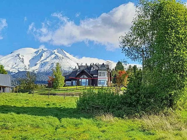 VASS arrienda casa 3D 2B con cabaña externa en Ensenada, Puerto Varas