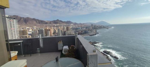 Calle Manuel Verbal, edificios Punta de Diamante