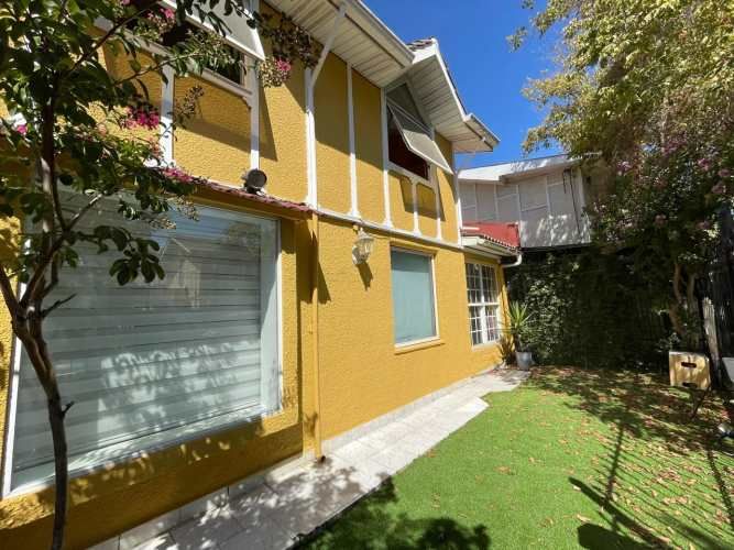 Hermosa casa vendida por su dueña en Villa El Alba