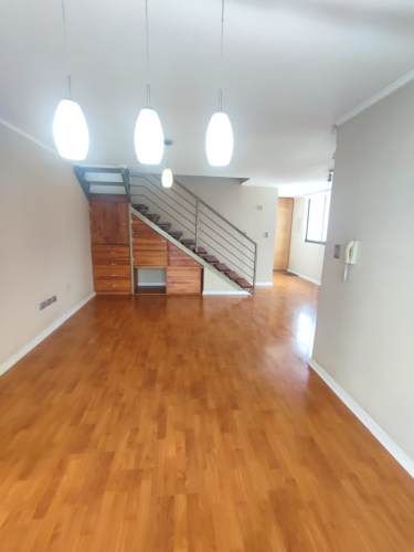 ARRIENDO DUPLEX, UN DORMITORIO EN AVENIDA BRASIL