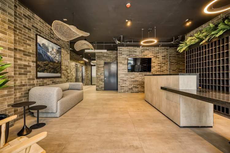 Lia Aguirre [2731-1]