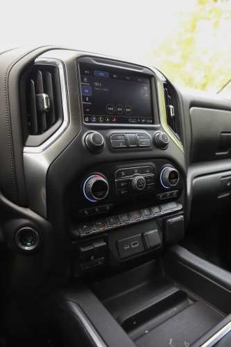 CHEVROLET SILVERADO 5.3 LTZ DC 4WD