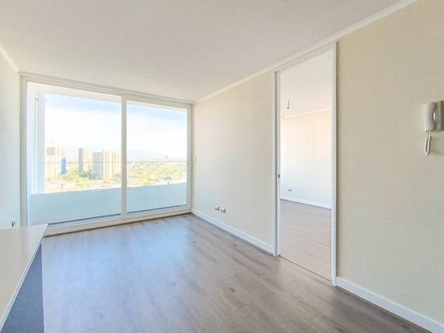 Av. María Rozas Velá [2744-1]