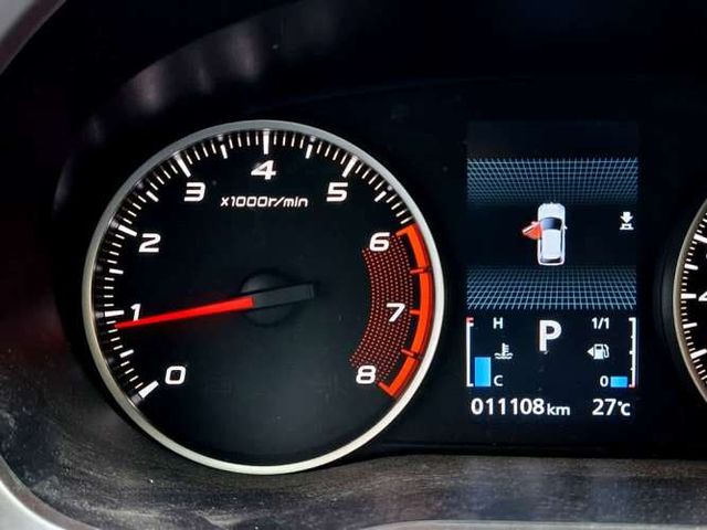 MITSUBISHI ECLIPSE CROSS 2025