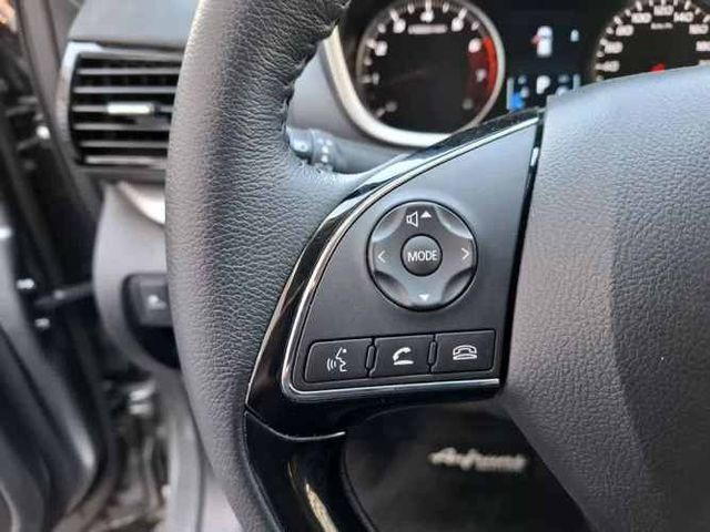 MITSUBISHI ECLIPSE CROSS 2025