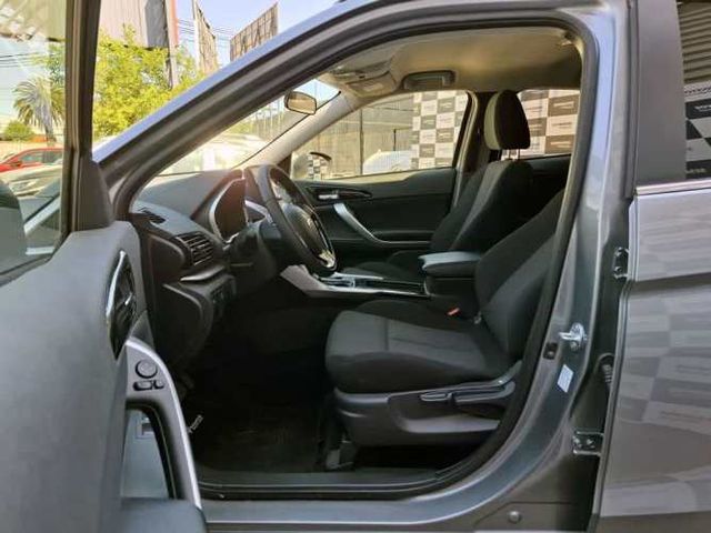 MITSUBISHI ECLIPSE CROSS 2025