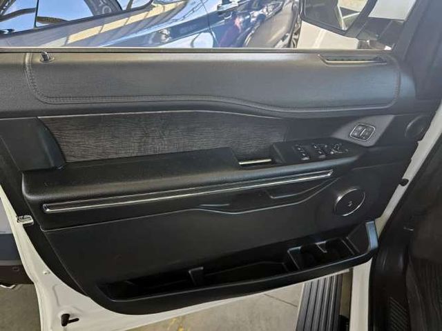 FORD EXPEDITION 2021