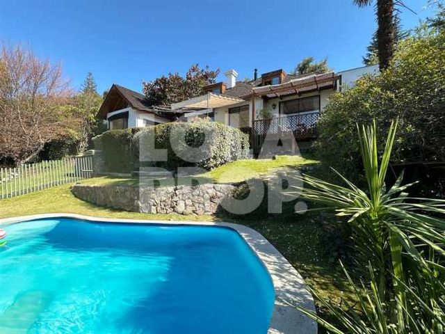 CASA Lomas de La Dehesa