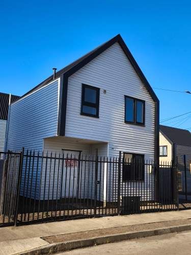 Casa en Arriendo, Nueva y Semi-Amoblada $400.000.