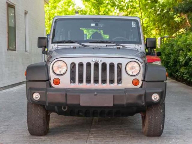Jeep Wrangler Unltd Sport 2014
