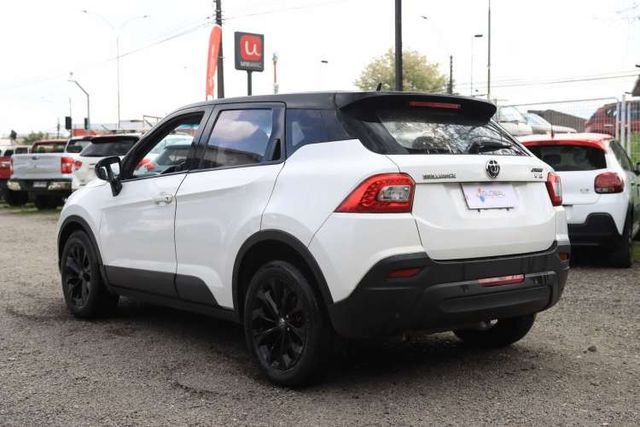 BRILLIANCE V3 SUV AÑO 2019 FULL EQUIPO MOTOR BENCINA AC MT