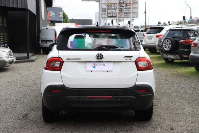 BRILLIANCE V3 SUV AÑO 2019 FULL EQUIPO MOTOR BENCINA AC MT