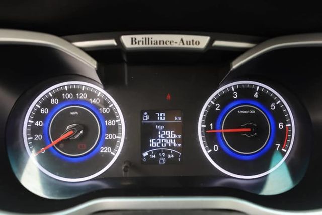 BRILLIANCE V3 SUV AÑO 2019 FULL EQUIPO MOTOR BENCINA AC MT