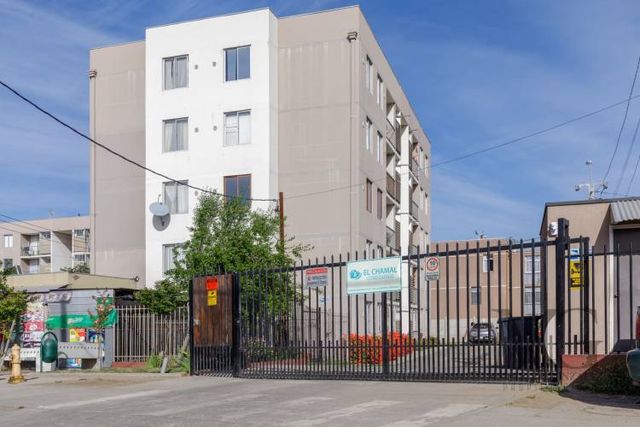 Arrienda departamento, condominio Chaman de Los Mantos Amoblado