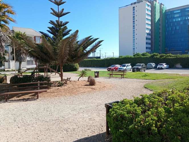 VENTA DEPARTAMENTO 3D 1B 1E SECTOR CUATRO ESQUINAS AV DEL MAR  LA SERENA